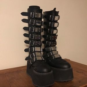 Nearly Brand New Damned-318s